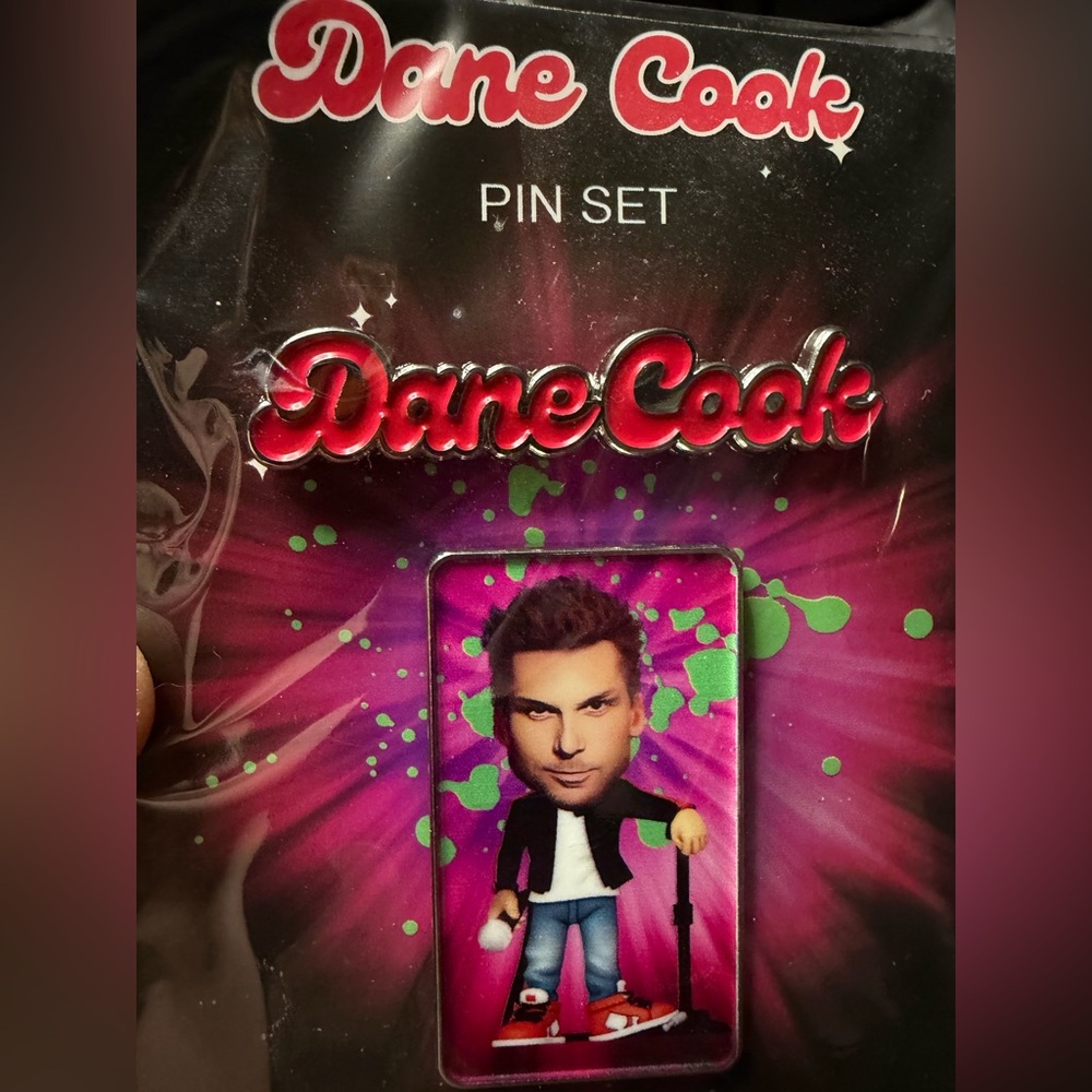Official Dane Cook Pin Set